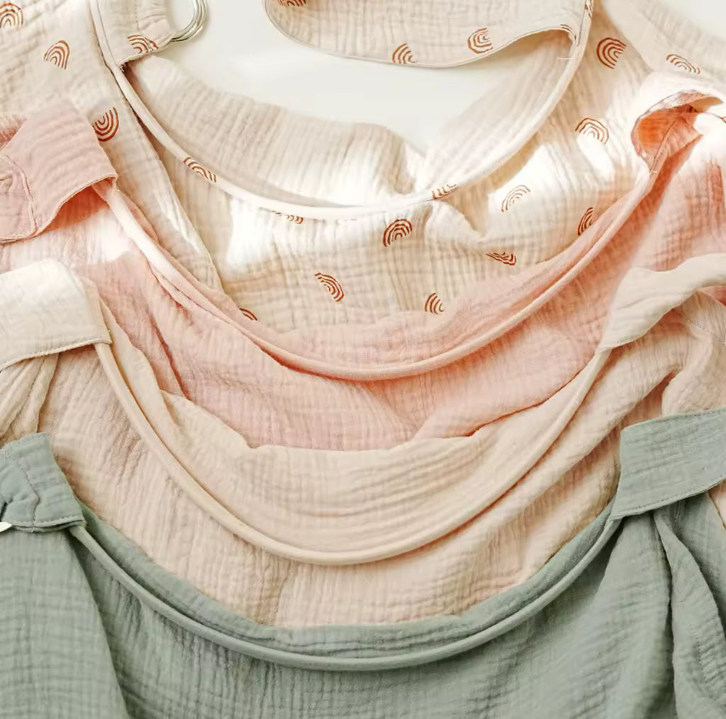 Cape d’allaitement en mousseline de coton – Douceur & légèreté