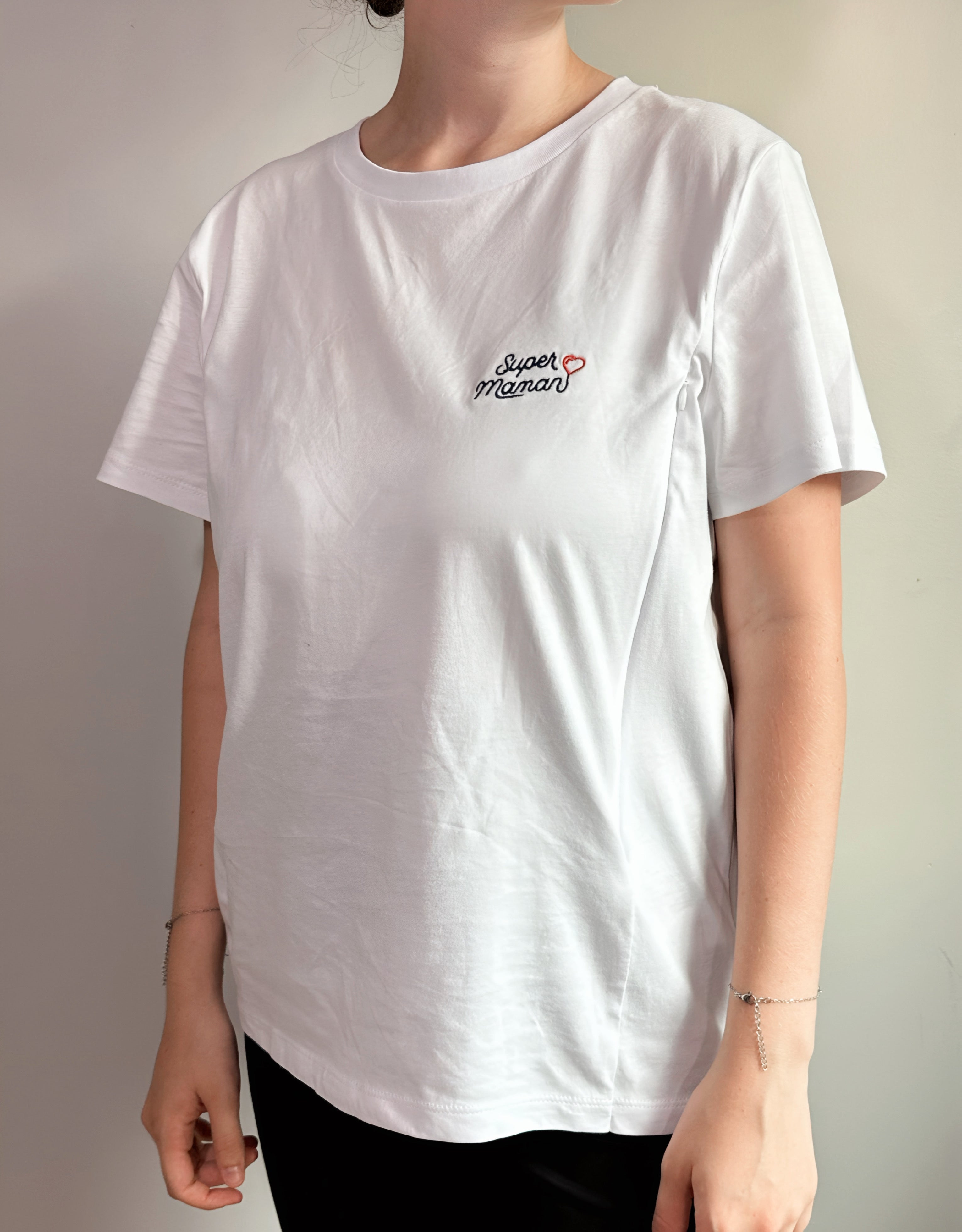 T-shirt d’allaitement brodé - Super Maman