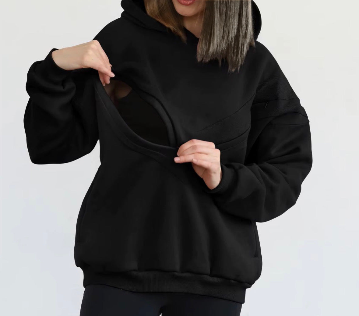 Sweat d’allaitement à capuche – Confort, discrétion et praticité